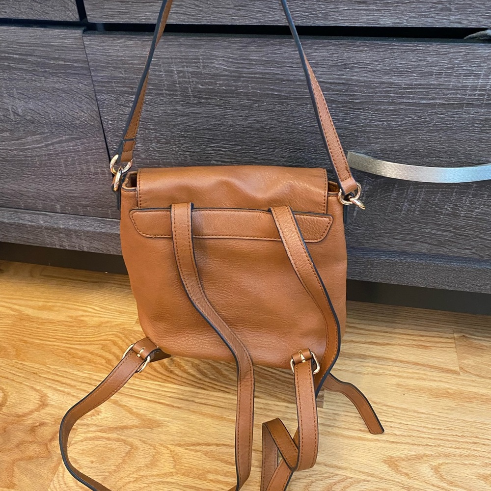 Small backpack - Picture 2 of 4